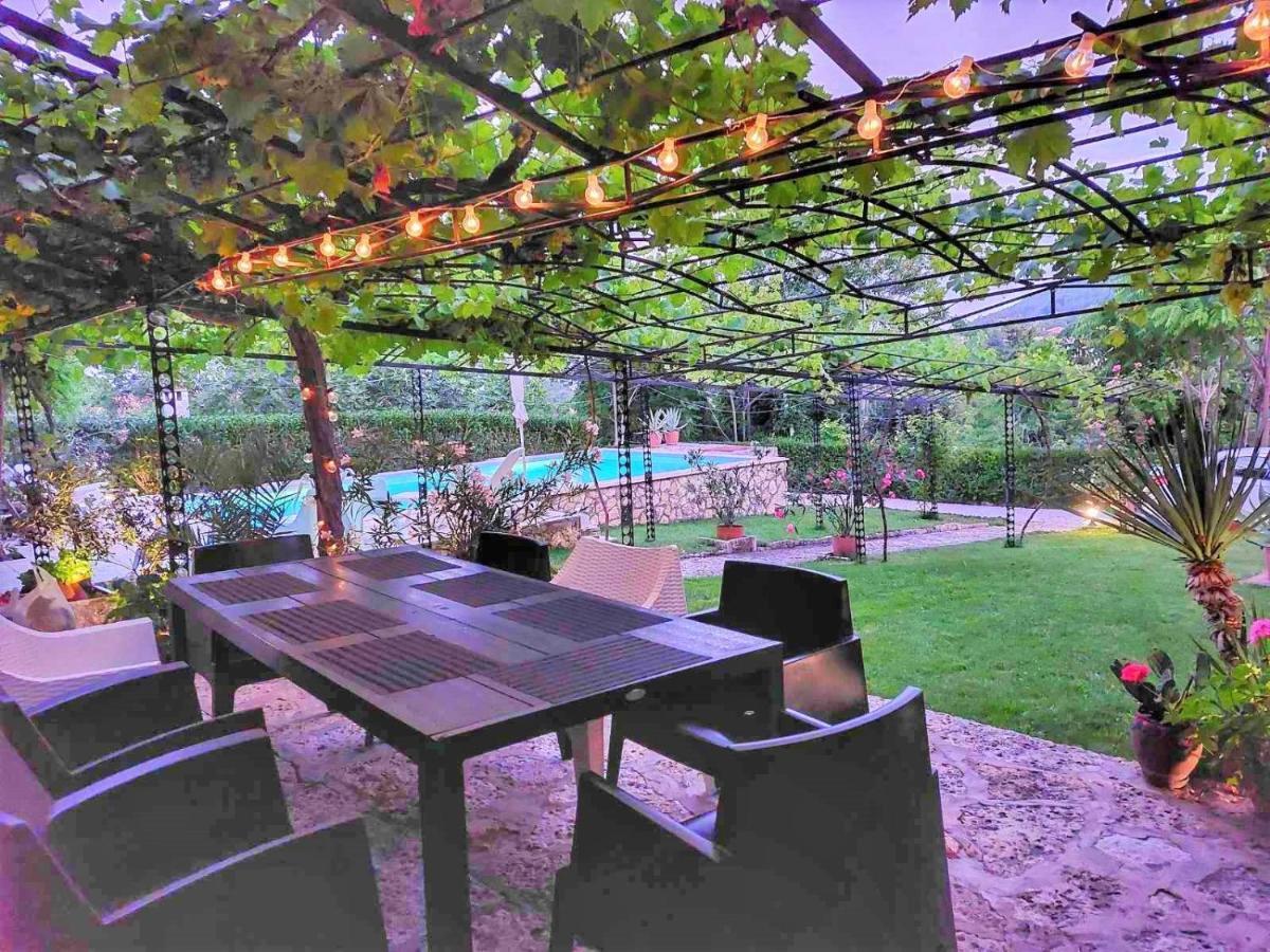 Villa Regina Serafina Balchik Bagian luar foto