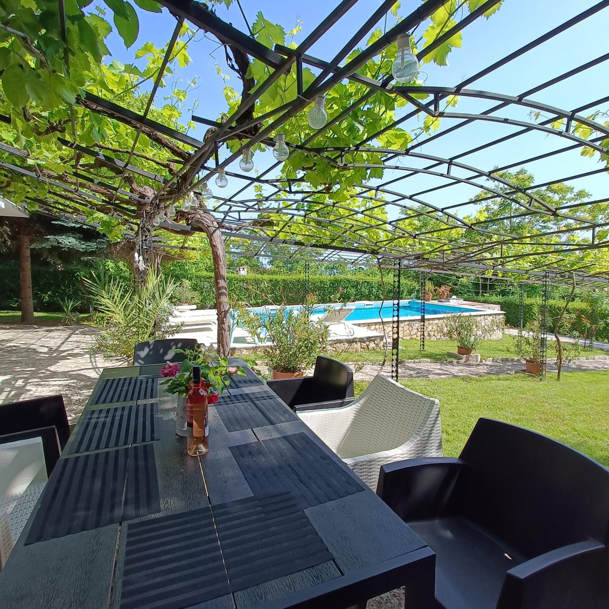 Villa Regina Serafina Balchik Bagian luar foto