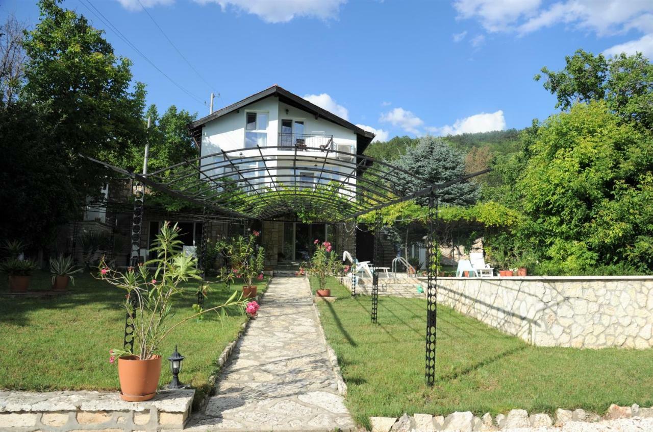 Villa Regina Serafina Balchik Bagian luar foto
